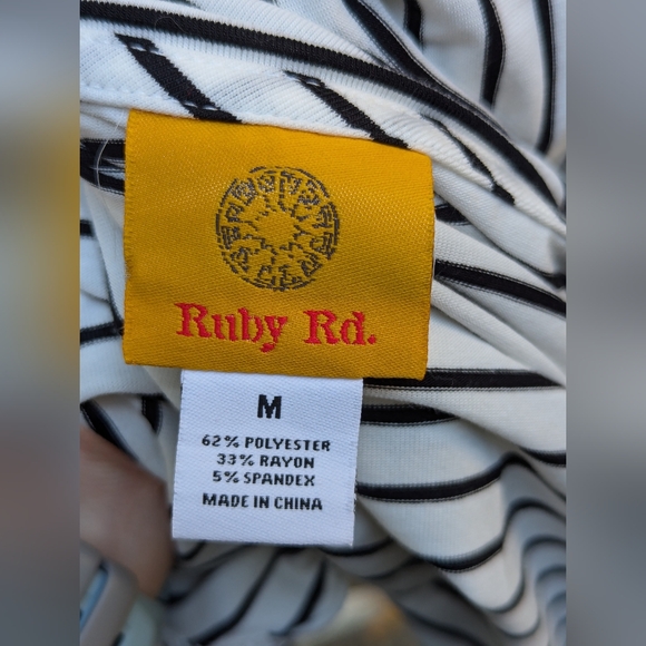 NWT Ruby Rd Womens Too Embroidery Boho SZ M - Picture 3 of 11